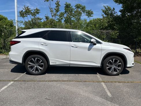 Used 2022 Lexus RX 450hL AWD w/ Premium Package image 2