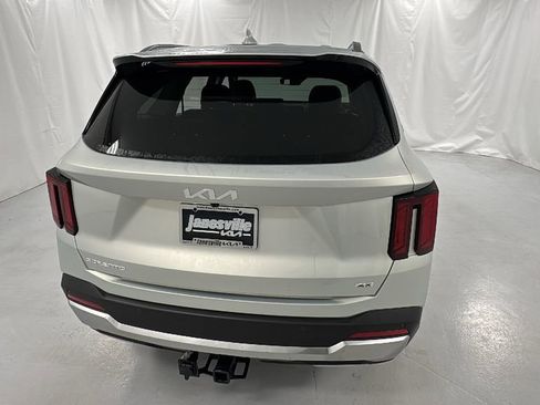 New 2026 Kia Sorento EX AWD/4WD image 4