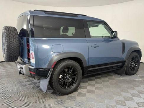 Used 2022 Land Rover Defender 90 X-Dynamic S AWD/4WD image 8