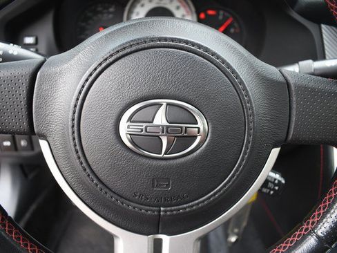 Used 2016 Scion FR-S RWD image 30