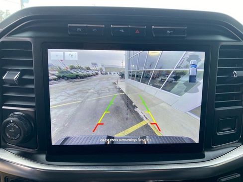 Used 2023 Ford F150 Lariat w/ Equipment Group 502A High image 19