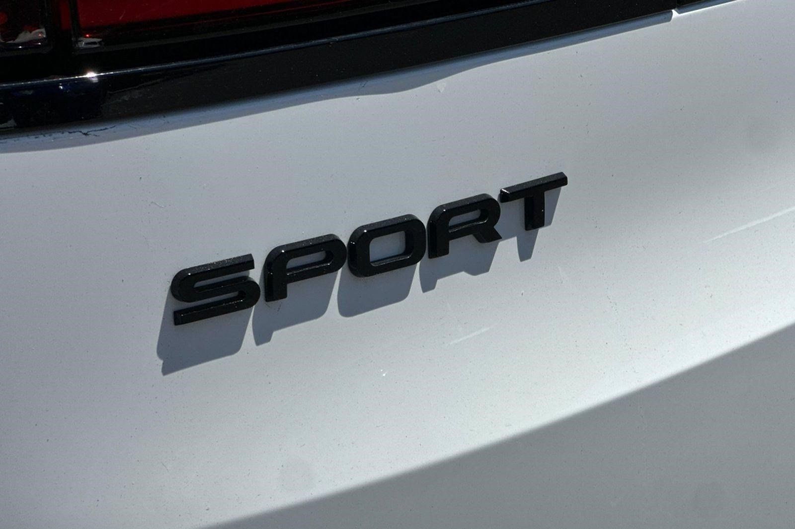 New 2026 Land Rover Range Rover Sport SE AWD/4WD image 24