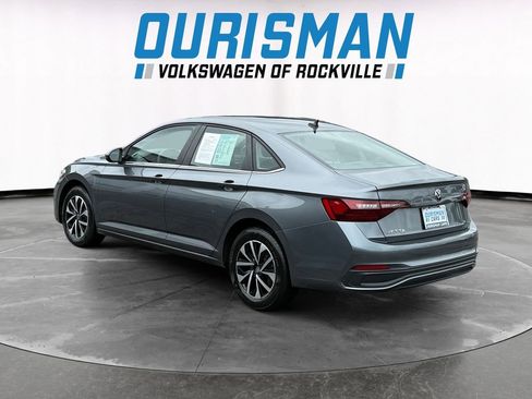 Used 2023 Volkswagen Jetta S FWD image 4