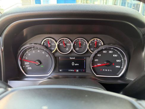 Used 2020 Chevrolet Silverado 1500 LT w/ All-Star Edition AWD/4WD image 22