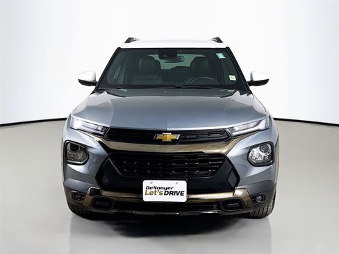 Used 2021 Chevrolet TrailBlazer ACTIV w/ Technology Package AWD/4WD image 4