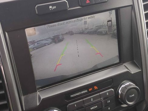 Used 2018 Ford F150 XLT w/ Equipment Group 302A Luxury AWD/4WD image 14