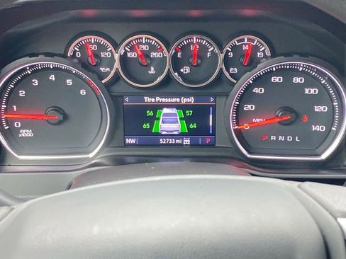 Used 2021 Chevrolet Silverado 2500 Custom w/ Custom Value Package image 11