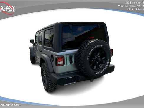 Used 2021 Jeep Wrangler Unlimited Sport AWD/4WD image 7