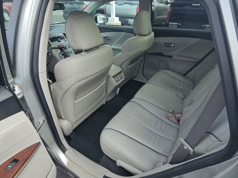 Used 2009 Toyota Venza AWD image 25