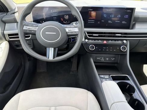Used 2025 Hyundai Sonata SEL image 22