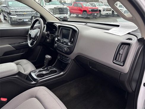 Used 2018 Chevrolet Colorado W/T w/ WT Convenience Package image 35