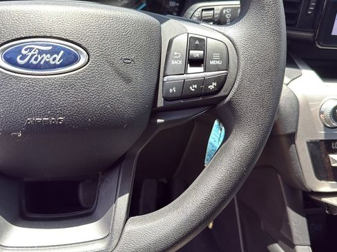 Used 2021 Ford Explorer 2WD image 15
