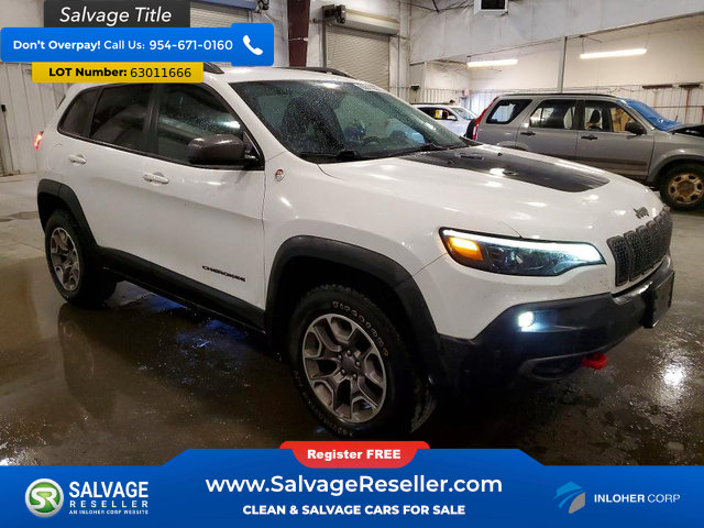 Used 2020 Jeep Cherokee Trailhawk w/ Cold Weather Group AWD/4WD image 5