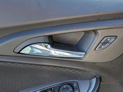 Used 2024 Chevrolet Malibu LT image 13