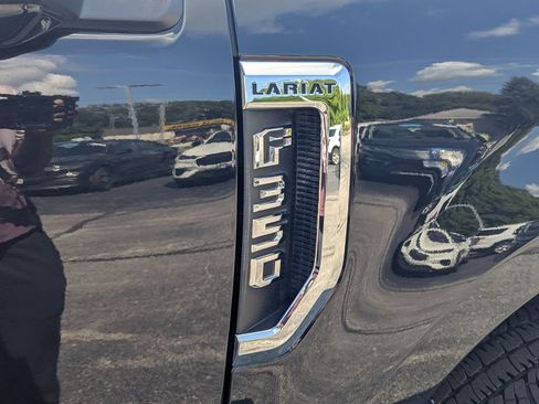 Used 2021 Ford F350 Lariat w/ Chrome Package AWD/4WD image 21
