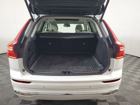 Used 2022 Volvo XC60 T8 Inscription w/ Advanced Package AWD/4WD image 9