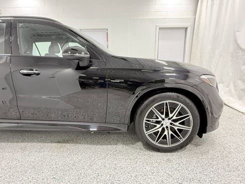 Used 2024 Mercedes-Benz GLC 43 AMG 4MATIC image 9
