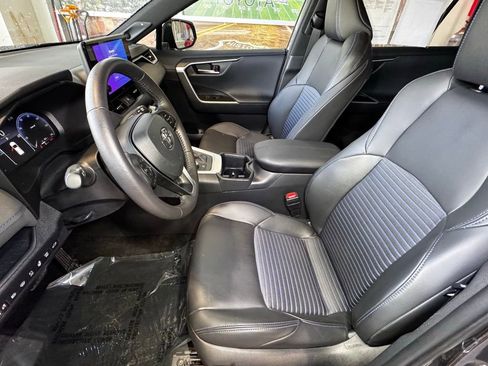 Used 2024 Toyota RAV4 XSE w/ Advanced Technology Package image 20