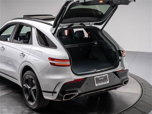 New 2026 Genesis GV70 2.5T Sport Prestige image 10