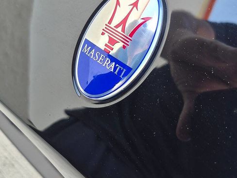 Used 2012 Maserati GranTurismo S RWD image 84
