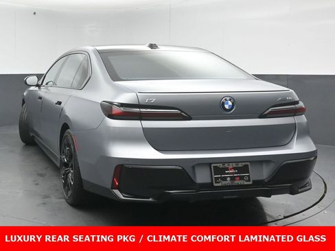 Used 2023 BMW i7 xDrive60 image 6
