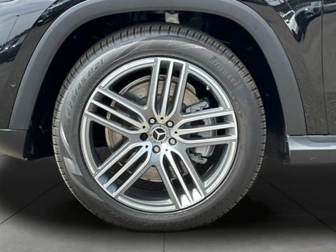 New 2025 Mercedes-Benz GLS 450 4MATIC image 3