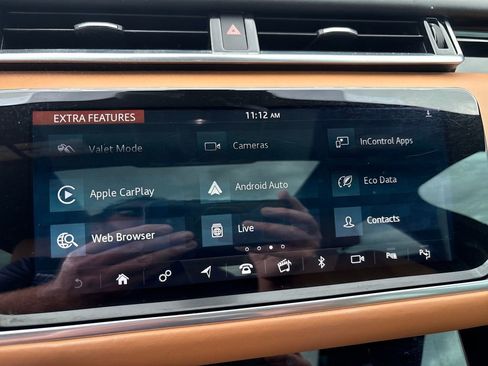 Used 2019 Land Rover Range Rover Velar R-Dynamic SE AWD/4WD image 29