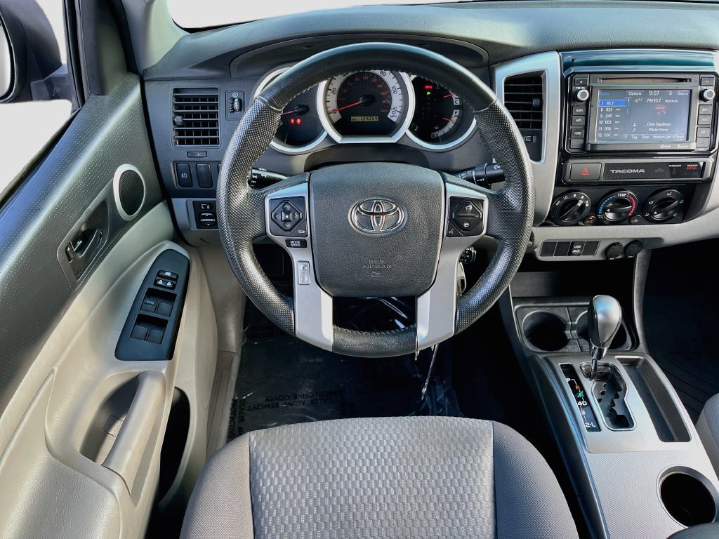 Used 2015 Toyota Tacoma PreRunner w/ SR5 Package RWD image 20