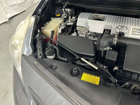 Used 2012 Toyota Prius V Three FWD image 60