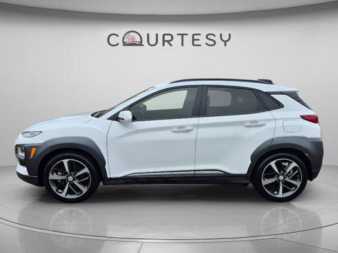 Certified 2021 Hyundai Kona Ultimate w/ Cargo Package FWD image 2