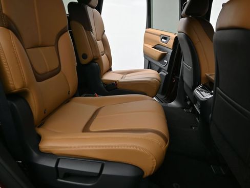 New 2026 Nissan Armada SL w/ Captain's Chari Seat Package RWD image 9
