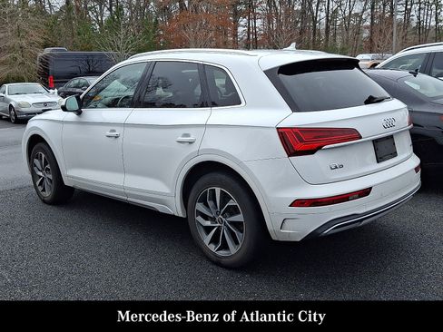 Used 2021 Audi Q5 2.0T Premium image 3