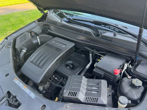 Used 2013 Chevrolet Equinox LT image 32