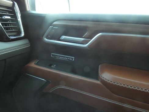 Certified 2022 GMC Sierra 1500 Denali Ultimate AWD/4WD image 25