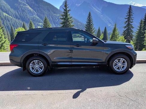 Certified 2023 Ford Explorer XLT AWD/4WD image 7