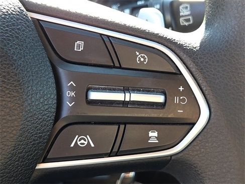 Certified 2023 Hyundai Santa Fe SE image 26