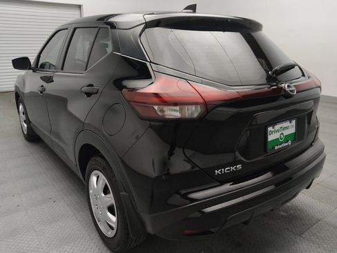 Used 2024 Nissan Kicks S FWD image 5