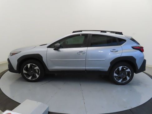 Used 2025 Subaru Crosstrek 2.5i Limited w/ Crosstrek Mirror Package AWD/4WD image 7