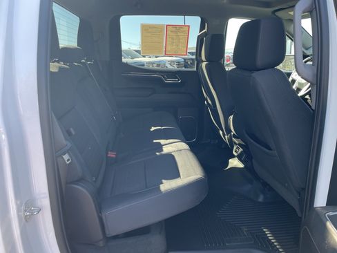 Used 2024 GMC Sierra 1500 Elevation image 28