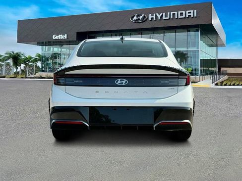 New 2025 Hyundai Sonata SEL image 6