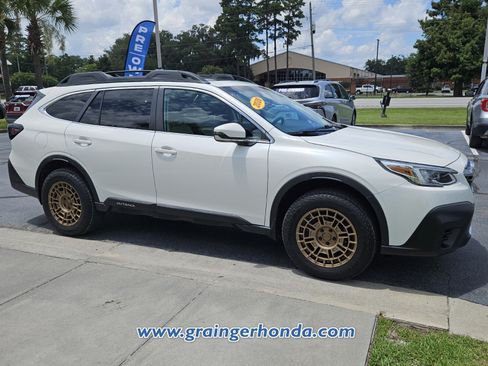 Used 2020 Subaru Outback Limited w/ Popular Package #2 AWD/4WD image 7