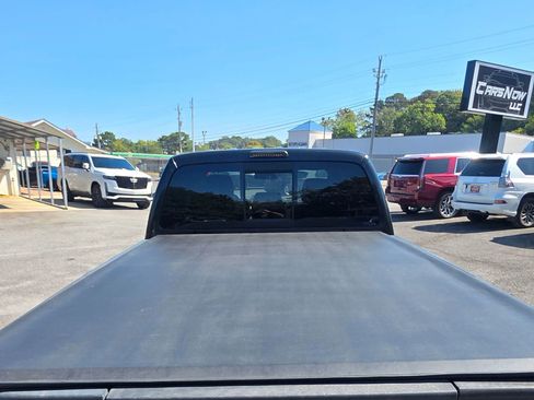 Used 2011 Ford F450 Lariat w/ Lariat Ultimate Pkg image 9