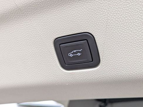 Used 2021 Cadillac Escalade Premium Luxury Platinum AWD/4WD image 14