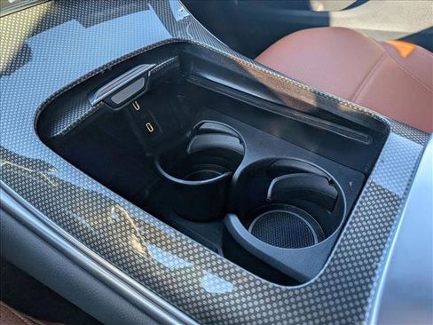 Certified 2025 Mercedes-Benz GLC 350e 4MATIC image 12