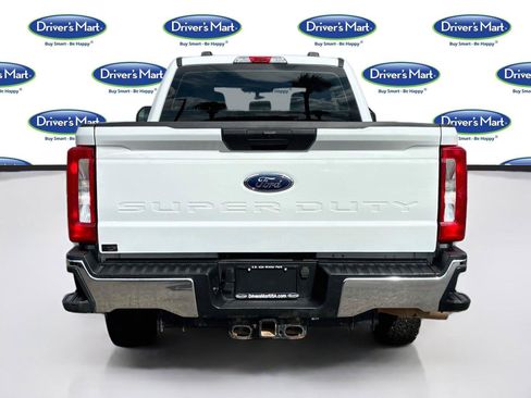 Used 2023 Ford F250 XL w/ FX4 Off-Road Package AWD/4WD image 6