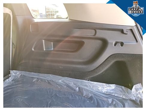 Used 2022 Mercedes-Benz GLB 250 4MATIC image 54