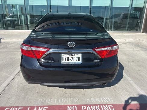 Used 2017 Toyota Camry XSE image 7