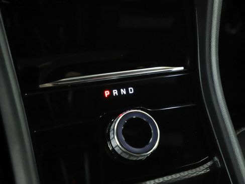 Used 2024 Jeep Grand Cherokee Altitude image 24