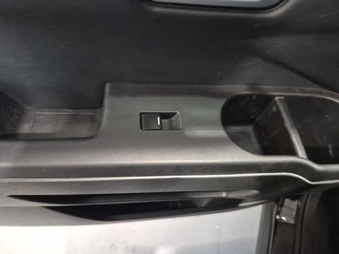 Used 2010 Honda Pilot Touring image 22