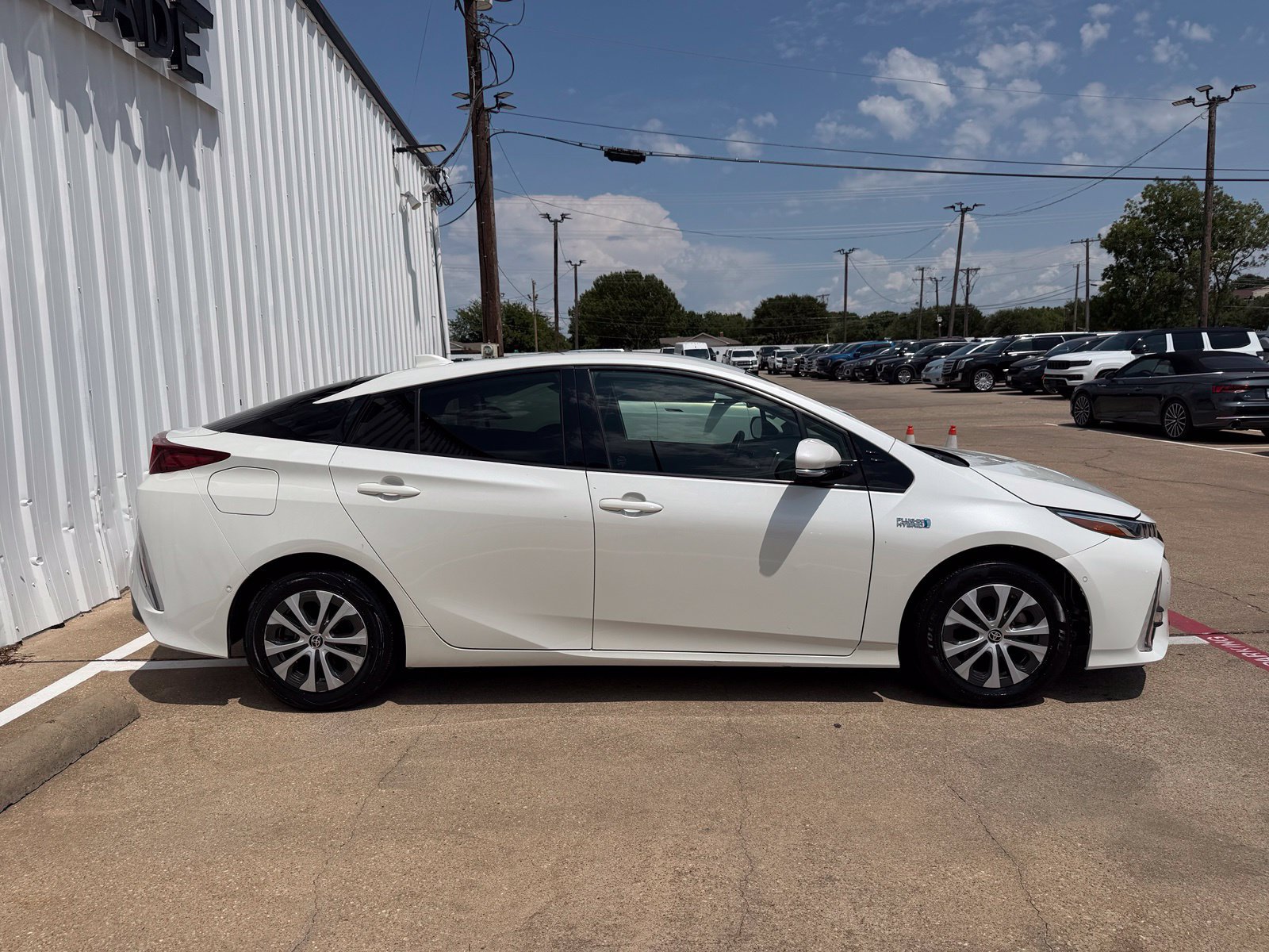 Used 2020 Toyota Prius Prime Limited FWD image 8